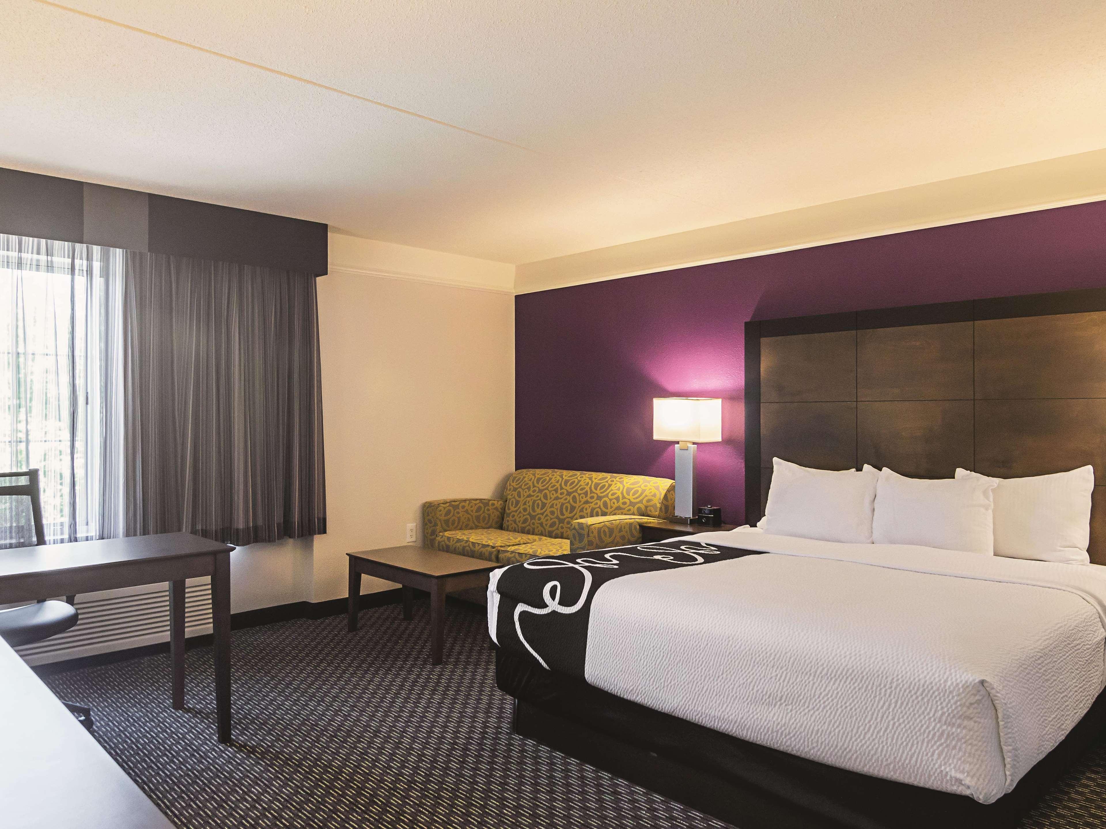 La Quinta By Wyndham - Nw Expwy 3*