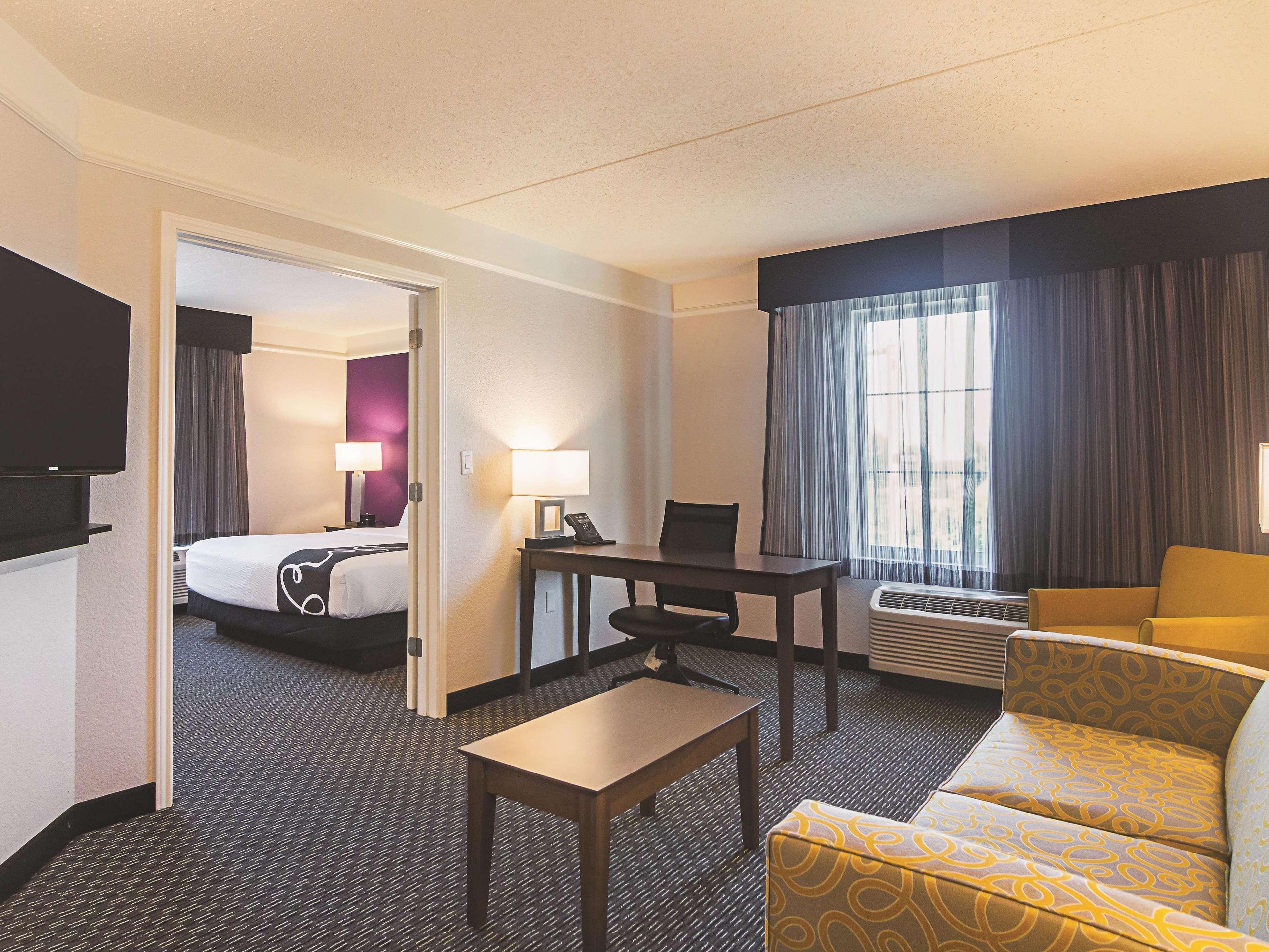 La Quinta By Wyndham - Nw Expwy