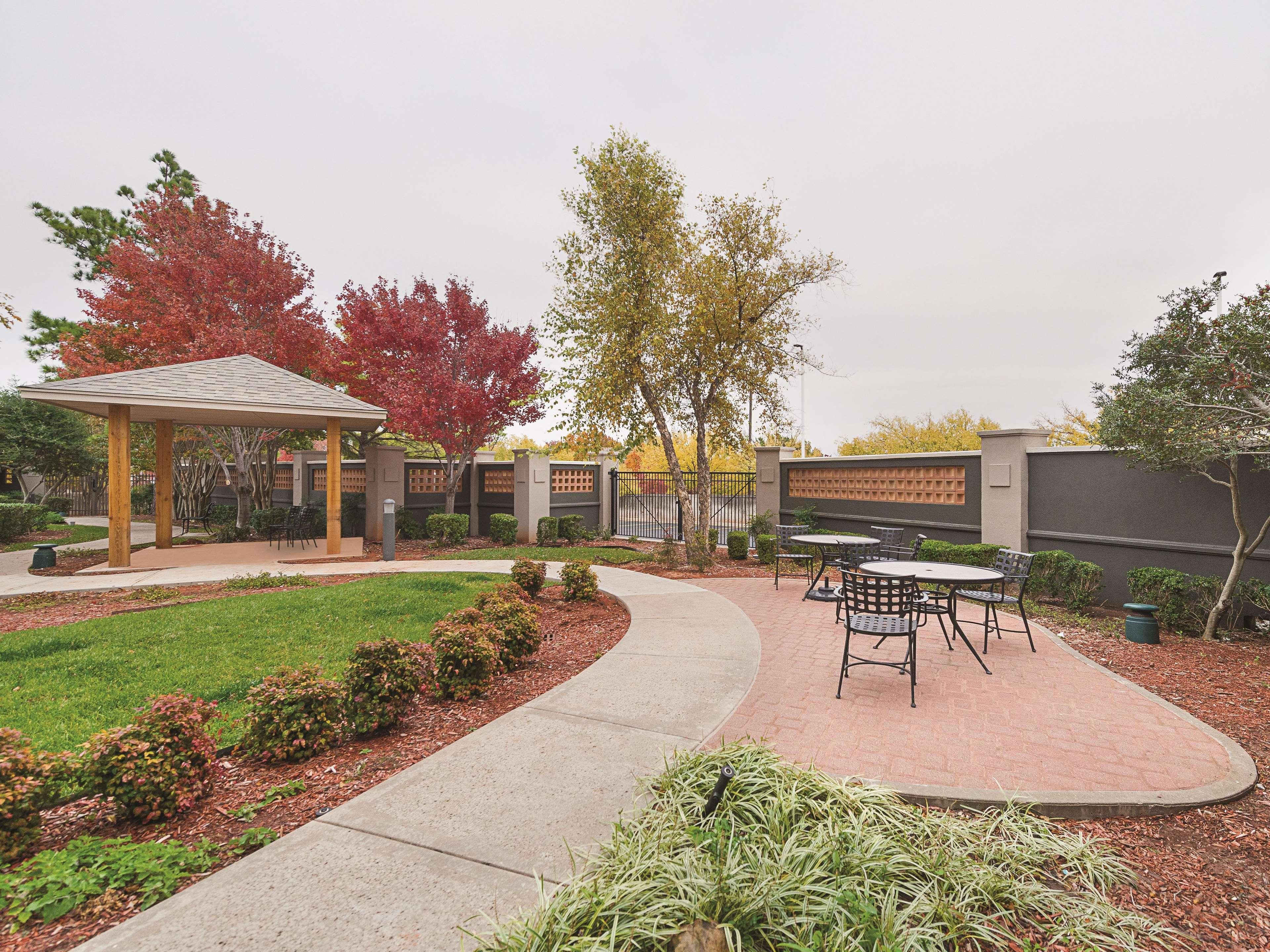 La Quinta By Wyndham - Nw Expwy 3*