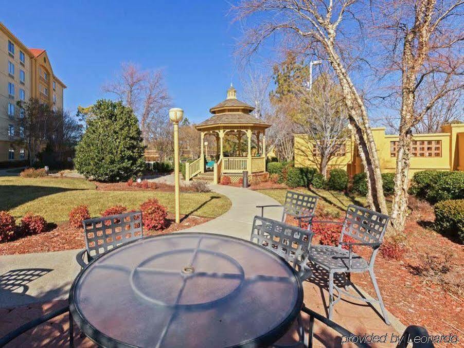 La Quinta By Wyndham - Nw Expwy 3*